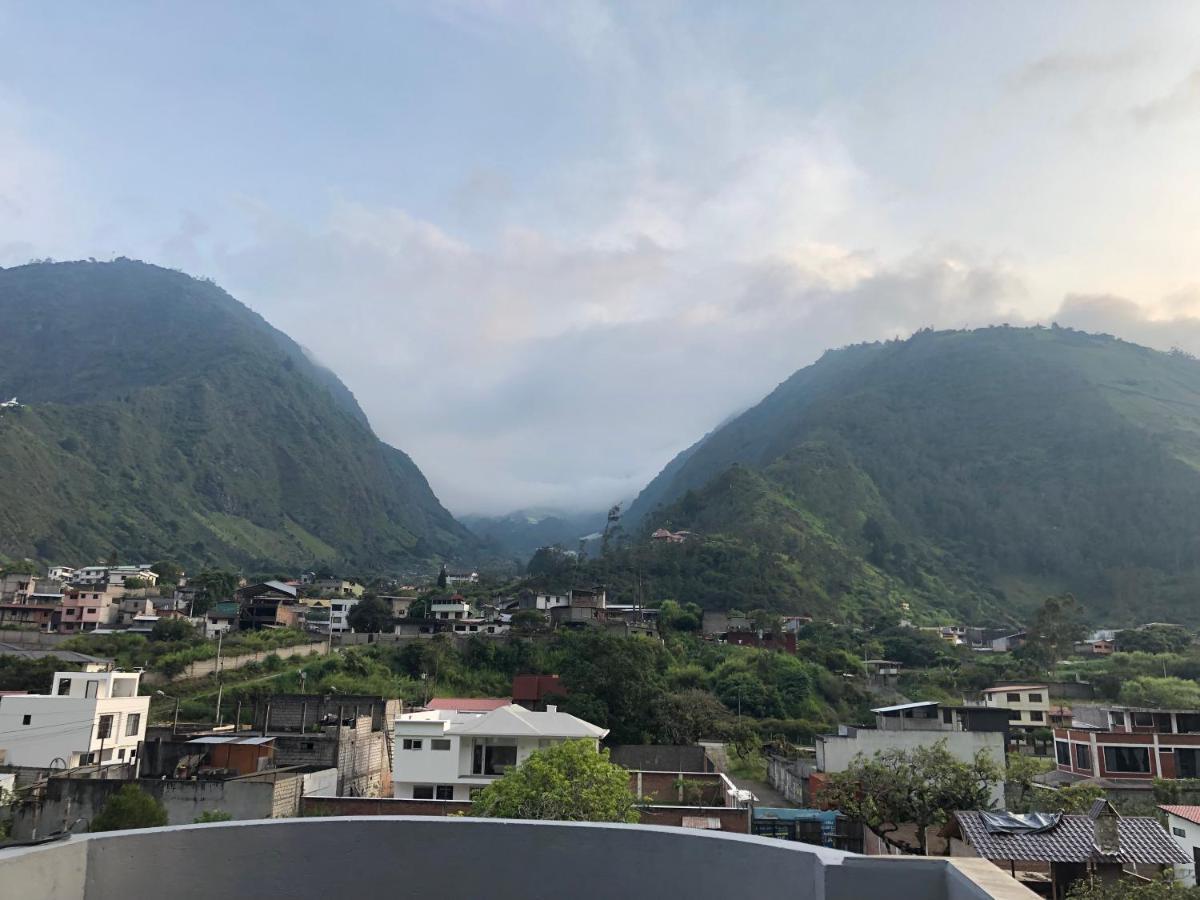 Ferienwohnung Penthouse W/Rooftop Terrace - Volcano View Baños Exterior foto